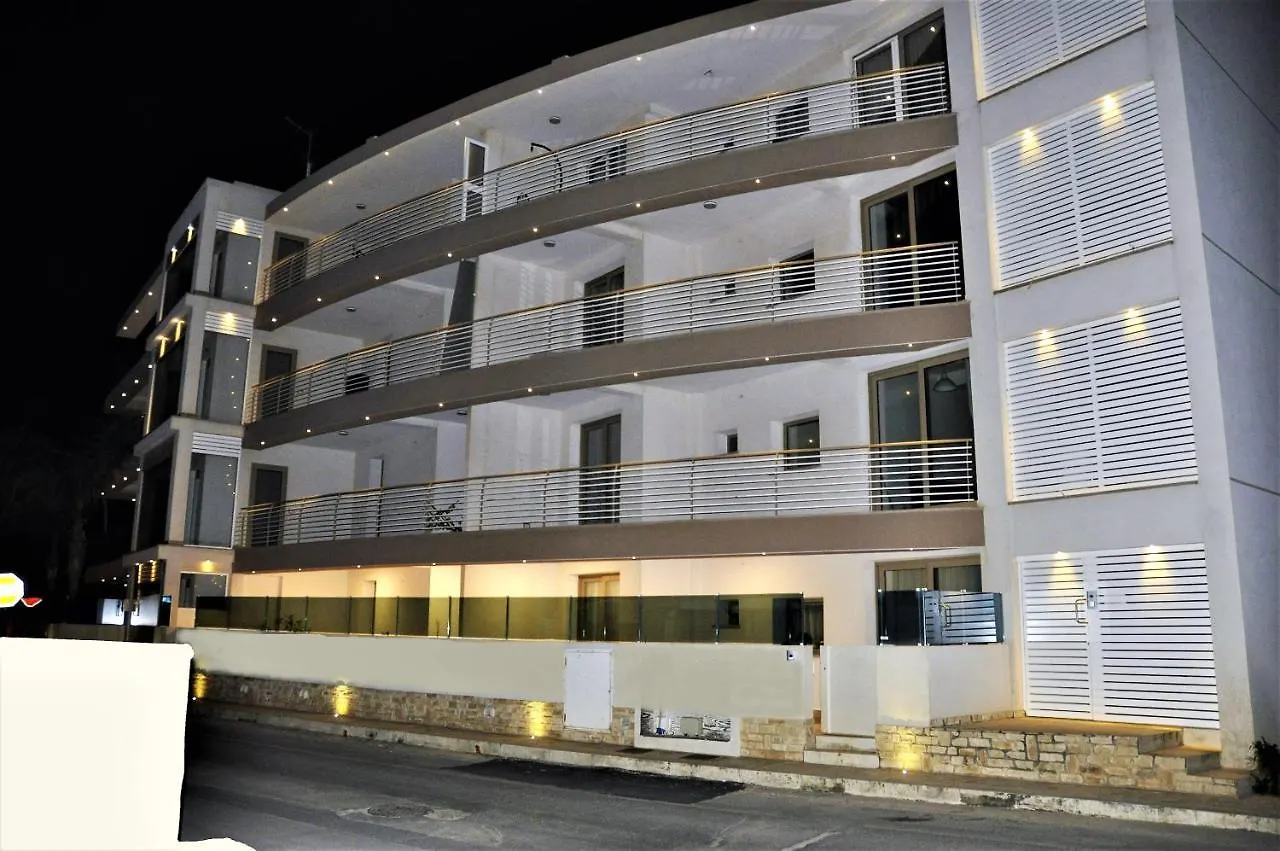 Mediterraneo Oro Marzamemi 0*,